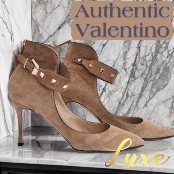 Valentino Rockstud Suede Ankle Strap
Heels in Tan Beige (Size 38/ US 8-8.5)🔥EUC - Picture 1 of 12